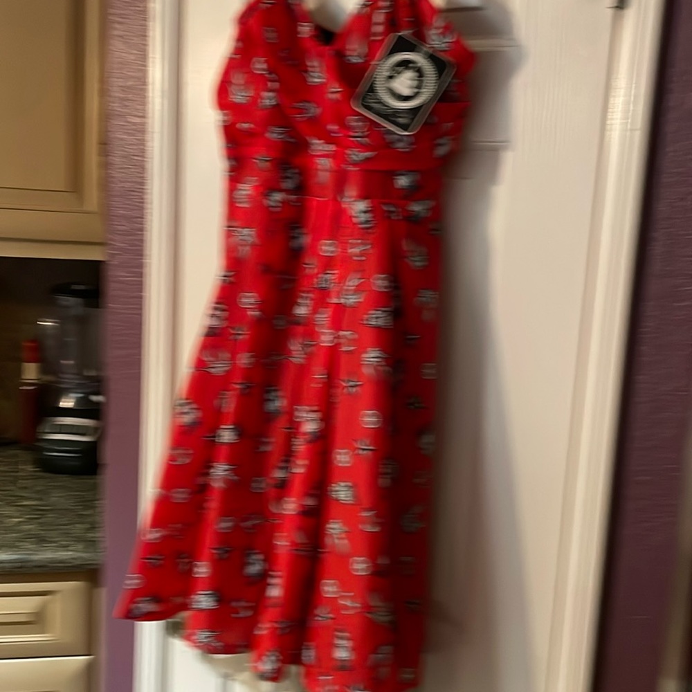 Banjo and cake dress